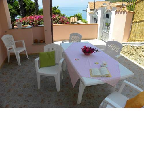 3 bedrooms appartement at Maratea 30 m away from the beach with sea view furnished balcony and wifi