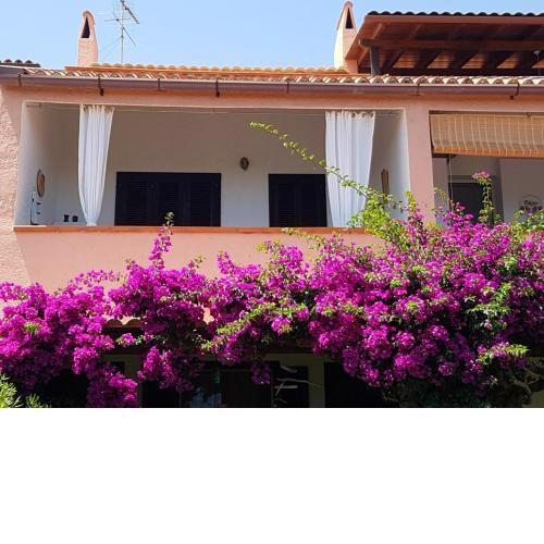 3 bedrooms appartement at Olbia 300 m away from the beach with sea view and enclosed garden