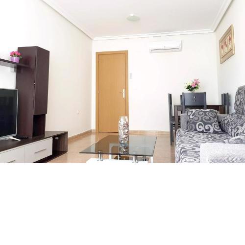 3 bedrooms appartement with balcony and wifi at Torrevieja 1 km away from the beach