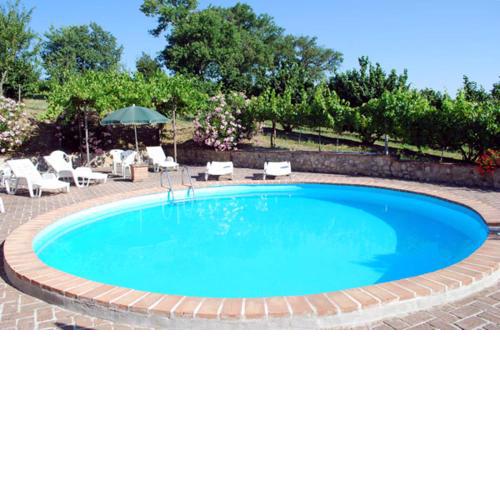 3 bedrooms appartement with shared pool and enclosed garden at Bevagna