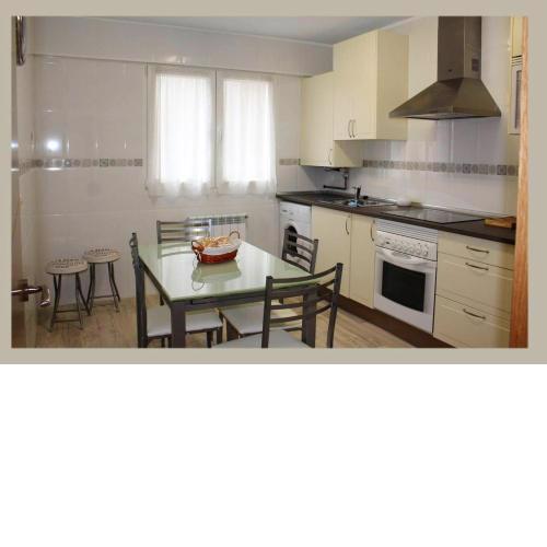 3 bedrooms appartement with wifi at Oviedo