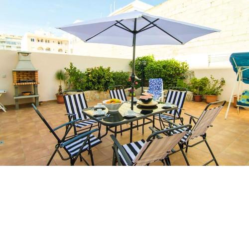 3 bedrooms appartement with wifi at Torrevieja 5 km away from the beach