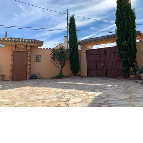 3 bedrooms house with enclosed garden and wifi at Aldehuela de la Boveda