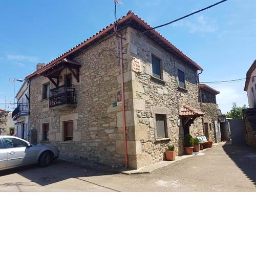 3 bedrooms house with enclosed garden and wifi at Perena de la Ribera