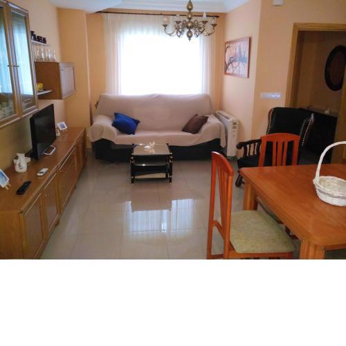 3 bedrooms house with furnished terrace at Cazorla