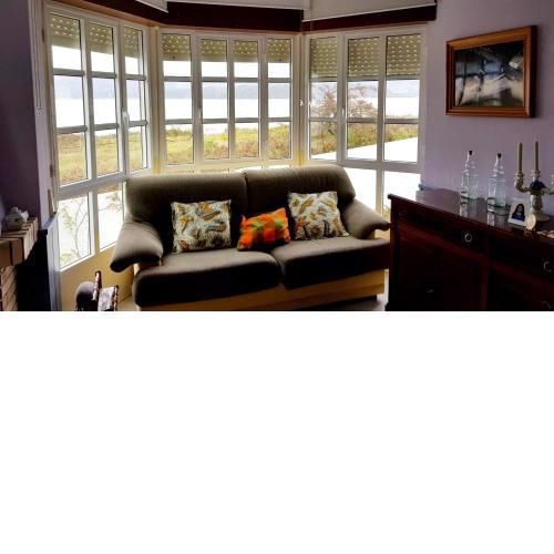 3 bedrooms house with sea view and enclosed garden at Viveiro