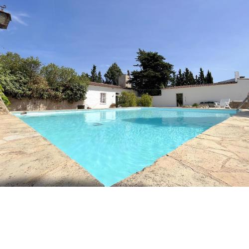 3 bedrooms house with shared pool terrace and wifi at Albinyana