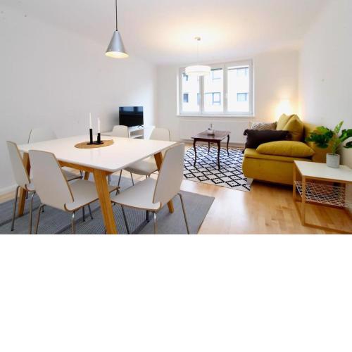 3 Bedrooms near City Center