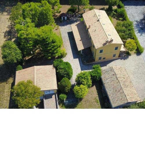 3 bedrooms villa with enclosed garden and wifi at San Sabino
