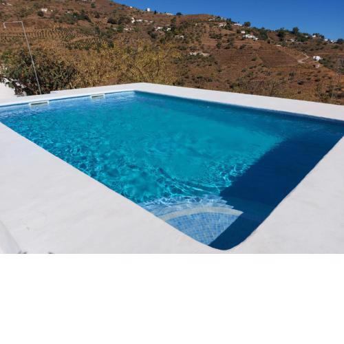 3 bedrooms villa with sea view private pool and furnished terrace at Competa