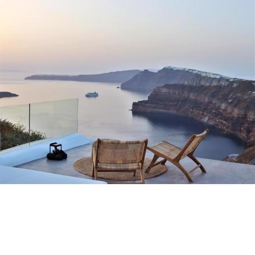 3 bedrooms villa with sea view private pool and jacuzzi at Megalochori 5 km away from the beach
