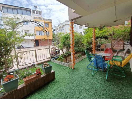 3 katlı villa 6 oda 4 banyo