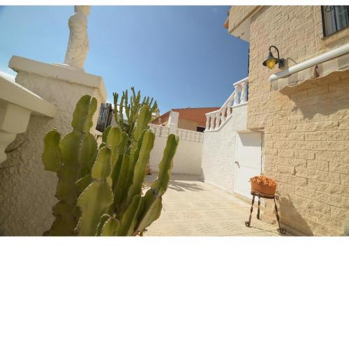 30 Beach House - BBQ & Terrace