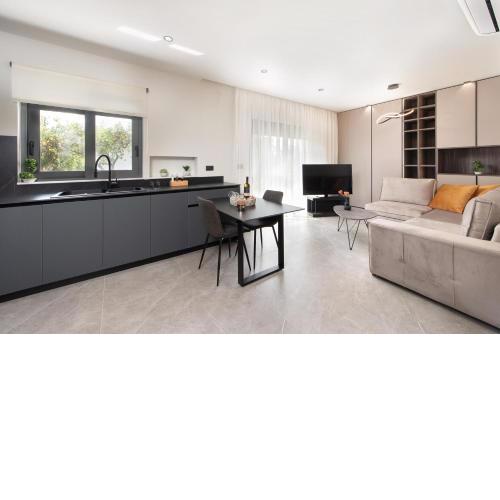 30 Senses Luxury Apartment Insight