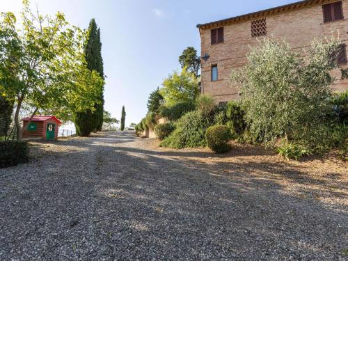 360 degree view over the Tuscan hills