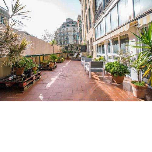 360 Hostel Borne