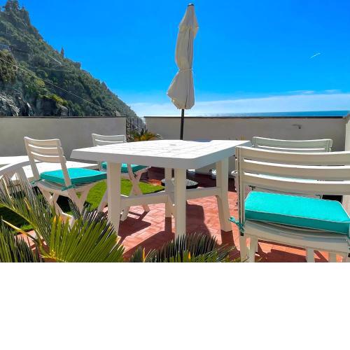 3Terrazzi Apartment on Sea