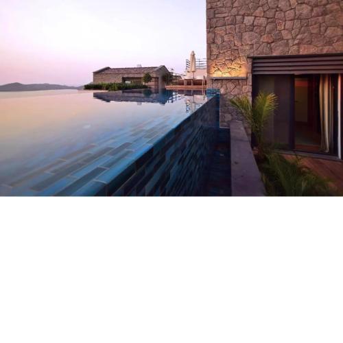 4 Bedroom Luxury Villa Located in Yalikavak with Marvelous Sea View Tranquilit