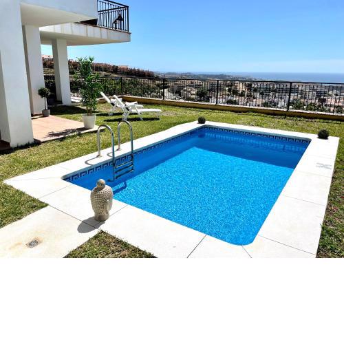 4 bedroom semi-detached house with private pool and amazing views! Mijas Costa, Marbella!