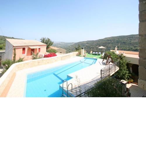 4-bedroom Topolia House