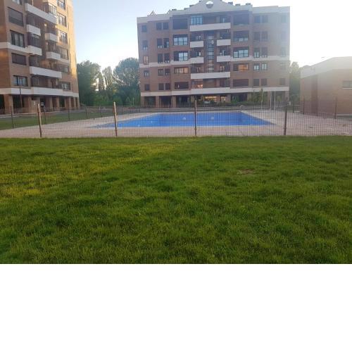 4 bedrooms appartement with shared pool jacuzzi and terrace at Cuenca
