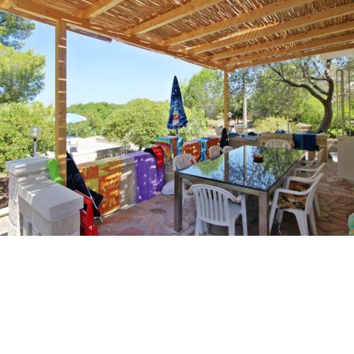 4 bedrooms house at Torre Pali Lecce 500 m away from the beach with sea view enclosed garden and wifi