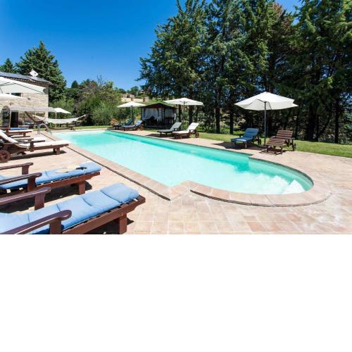 4 bedrooms house with shared pool furnished garden and wifi at Ramazzano Le Pulci
