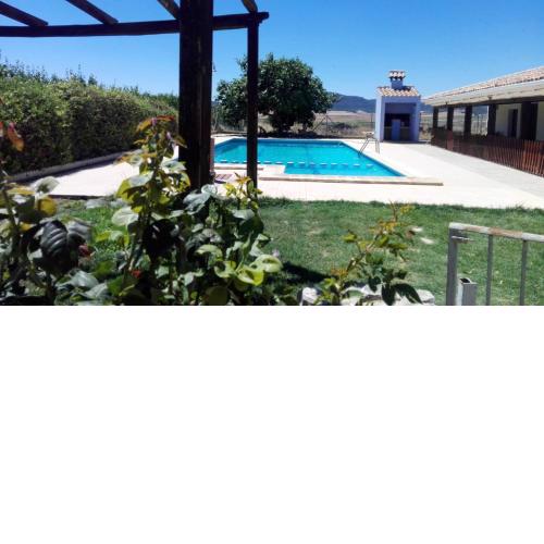 4 bedrooms house with shared pool jacuzzi and furnished terrace at Noguericas