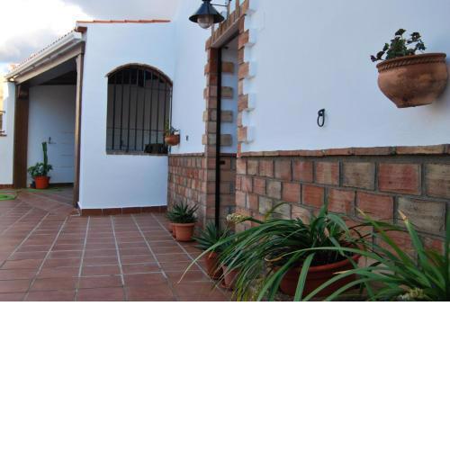 4 bedrooms house with wifi at Guadix