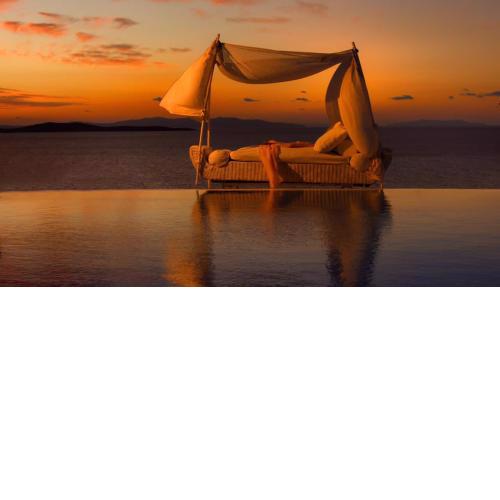 4 bedrooms villa at Mykonos 100 m away from the beach with sea view private pool and enclosed garden