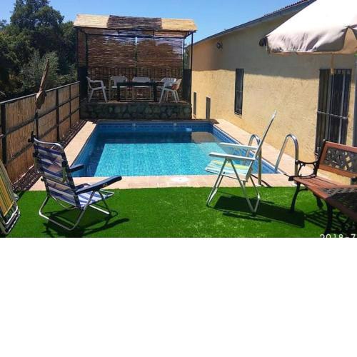 4 bedrooms villa with private pool and enclosed garden at Caceres