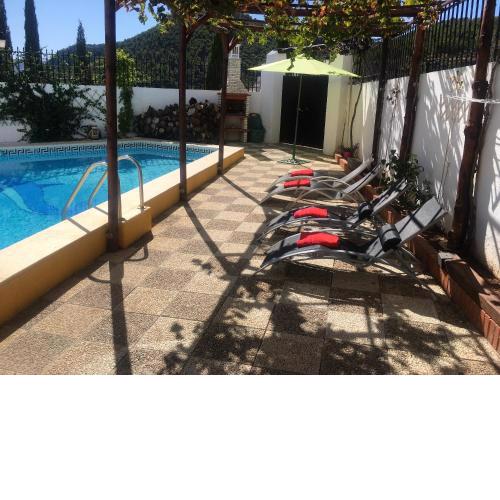 4 bedrooms villa with private pool enclosed garden and wifi at Granada