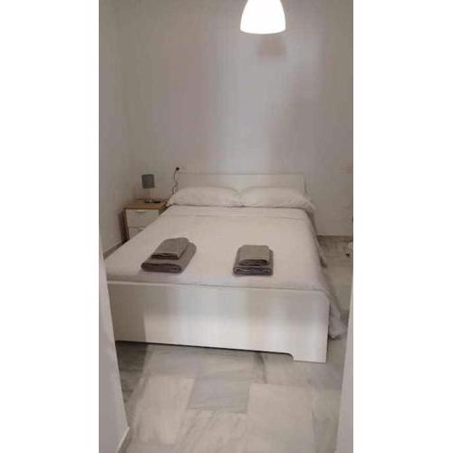 4 rooms pkg Marmoles Malaga