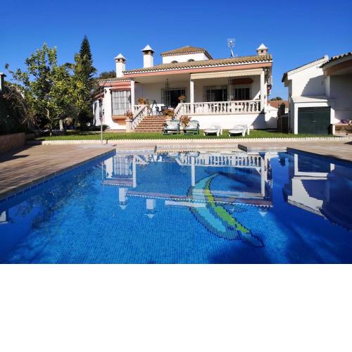 5 bedrooms house with lake view private pool and enclosed garden at Arcos