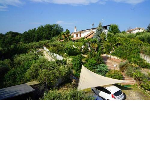 5 bedrooms villa with private pool enclosed garden and wifi at Treglio 6 km away from the beach