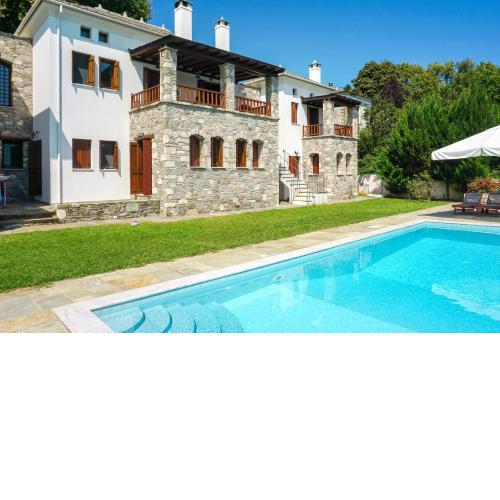 5 bedrooms villa with sea view private pool and enclosed garden at Tsagkarada 7 km away from the beach