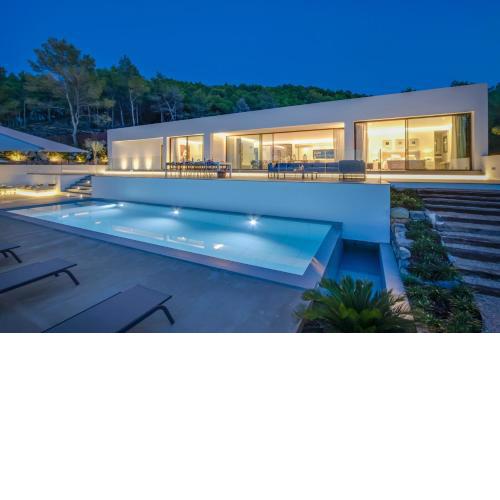5 Star Private Villa with Majestic Views, Ibiza Villa 1066