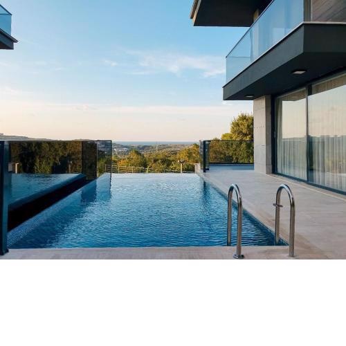 5 Star Villa with 4 Bedrooms, Istanbul Villa 1001