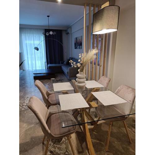 59 Apartment Central Square Kalamata & Parking