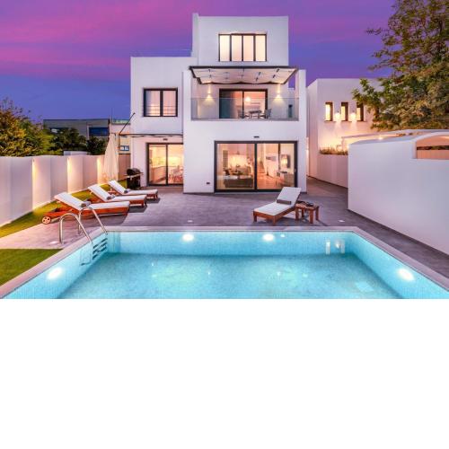 5star Villa Harmony w pool, Gym, Spa, Sauna