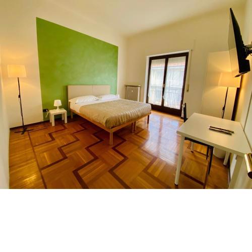 5th Apartment