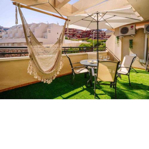 5th Level - Terrace, Pool, Paddle, Wifi