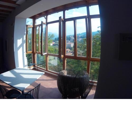 6 bedrooms house with furnished garden and wifi at Otanes 4 km away from the beach
