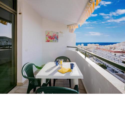 603C Beautiful apartment, 6th floor, WIFI