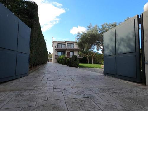 65 sqm modern house with 600 sqm garden for 4 guests