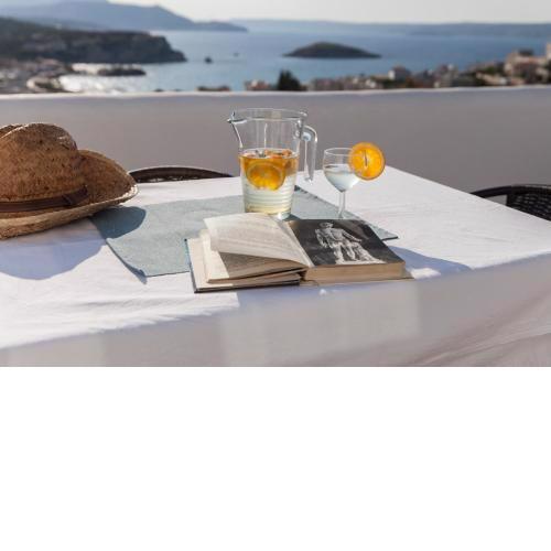 7 Olives Apartments