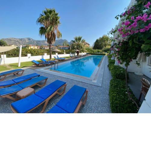 7 People Cozy Private Villa With Swimming Pool