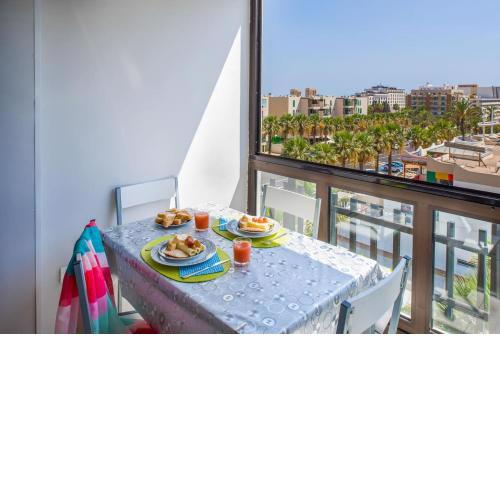 733 Wonderful Studio in LasAmericas! Wi-Fi free!