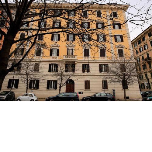 74 Crescenzio House