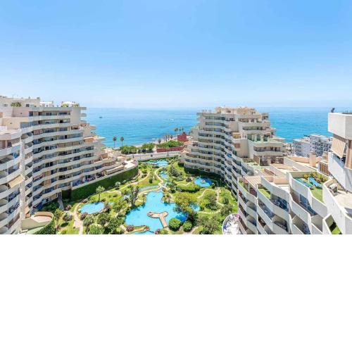 797 Holiday Rental - Atico con vistas al mar en Benalbeach